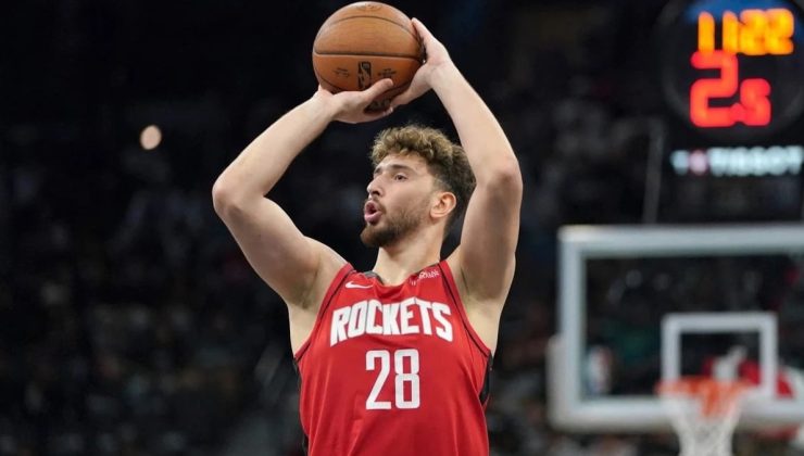 Alperen Şengün’ün kombini gündem oldu! Gören bir daha baktı