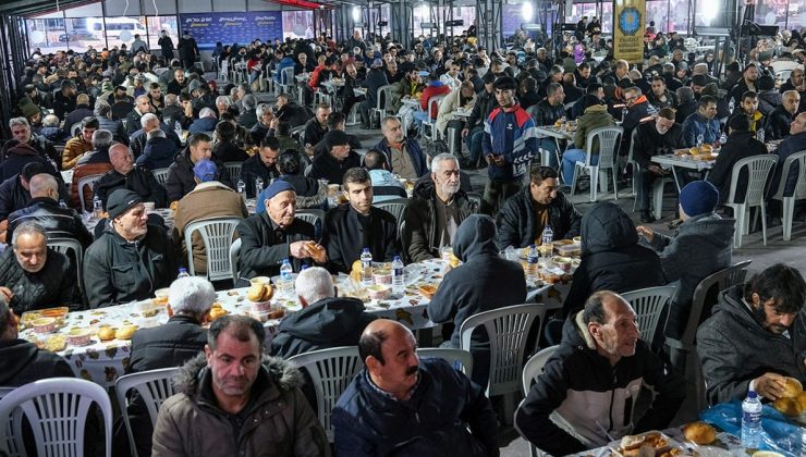 Cepler boşaldı, çadırlar doldu