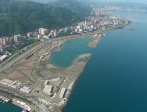 Denize dökülen milyarlar