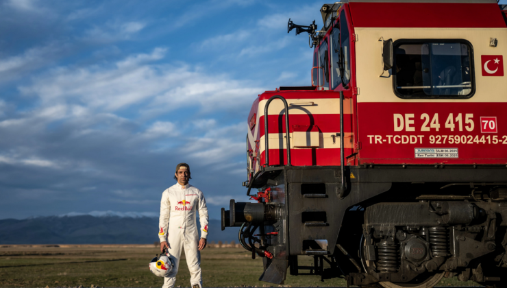 Hareket halindeki trene tarihi iniş yaptı! Dario Costa yeni hedefini açıkladı