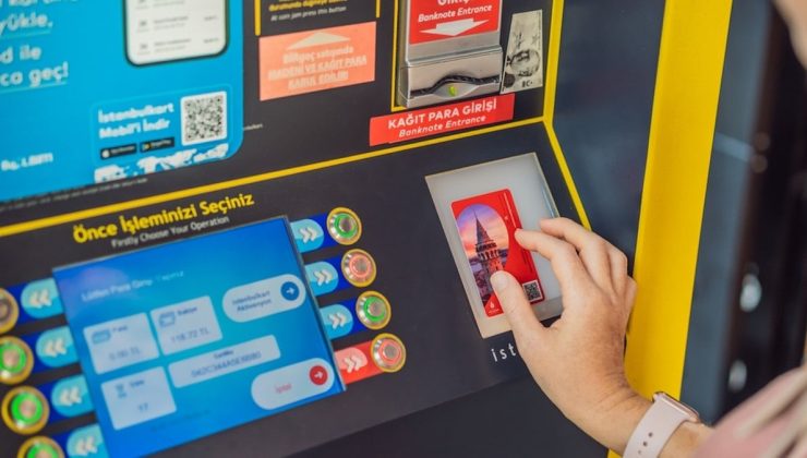 İstanbul’da zamlı ulaşım dönemi bugün başladı: Metrobüsten Marmaray’a tüm fiyat listesi değişti