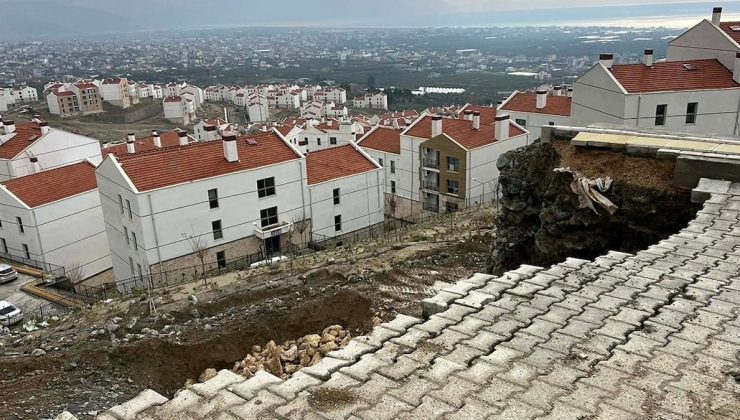 Toplu konut dediler, toplu mezar diktiler