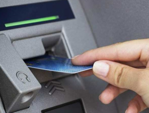 Yeni uygulama pazartesi başlayacak: Para çekmek için kartını ATM’ye takanlar bu uyarı ile karşılaşacak